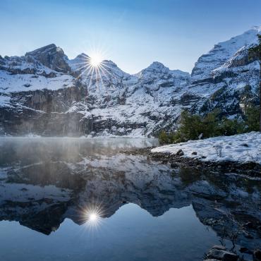 Am Oeschinensee fing Martin Wenger diese wunderbare Spiegelung ein