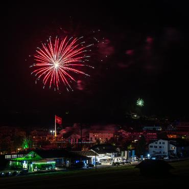 1. August Feuerwerk beim Frutigresort - Bilder: Martin Wenger