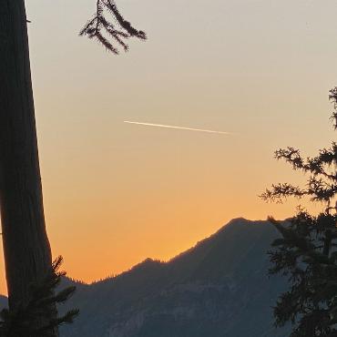 Morgenstimmung auf dem Letzen oberhalb Faltschen fotografiert von Peter von Känel-Stoller, Scharnachtal