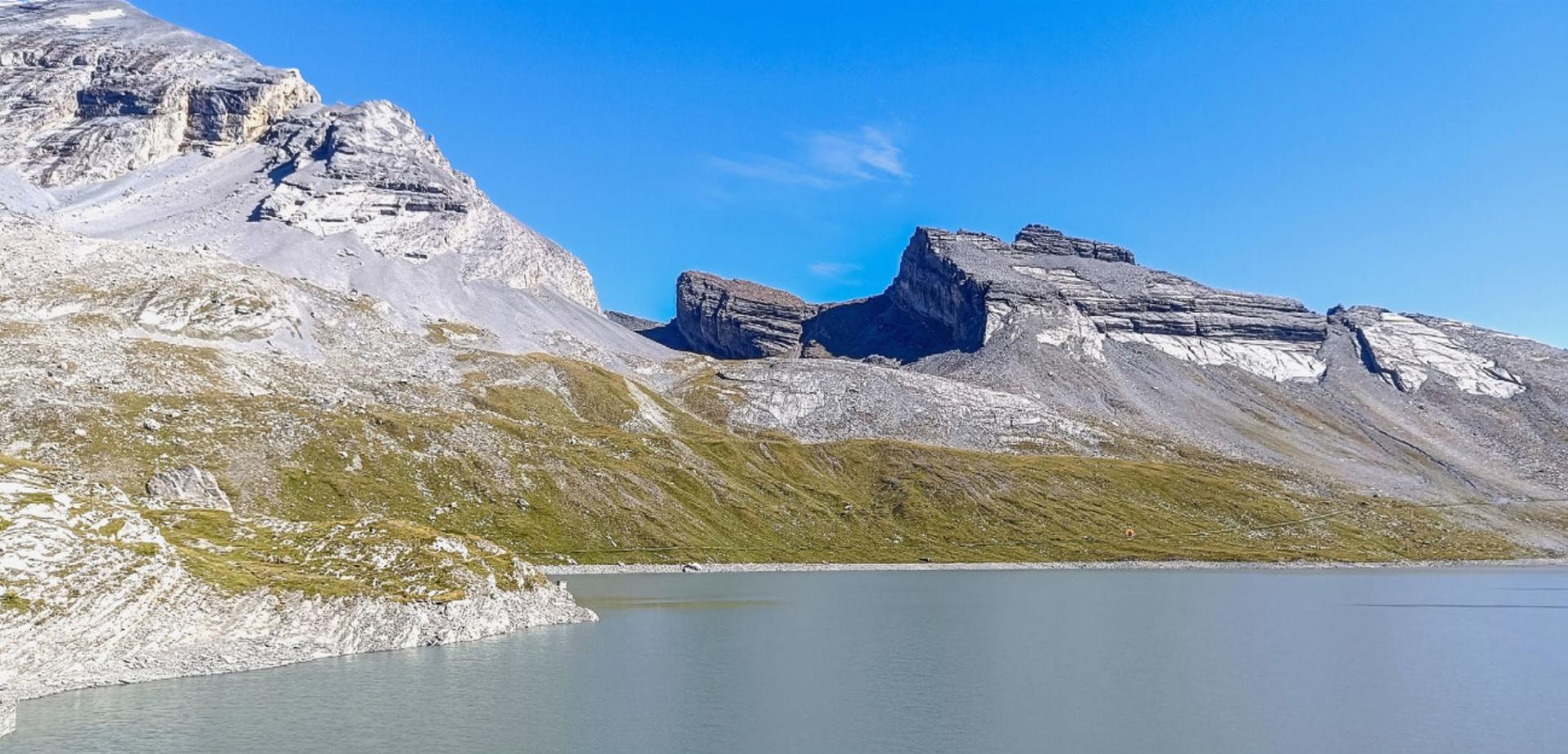 Geologische Faszination am Daubensee - Das Bild wird blockiert. – Möglicherweise durch einen aktiven Adblocker.
