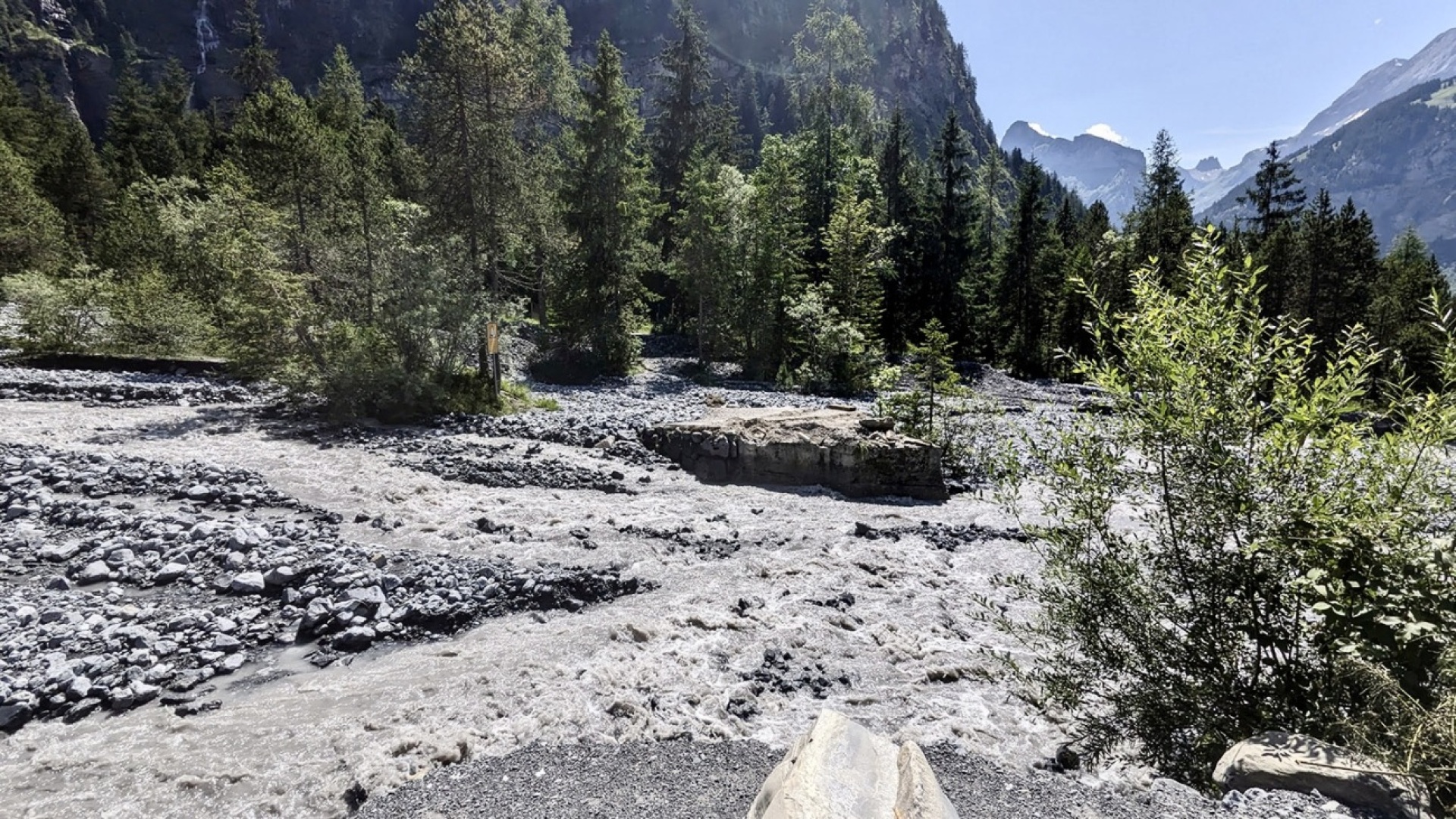Oeschiwald dauerhaft gesperrt