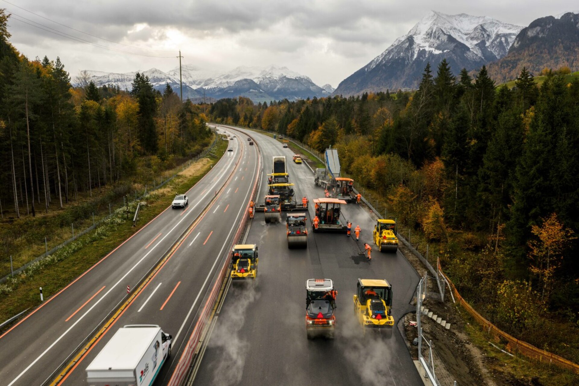 A6 Thun-Süd – Spiez: Rückbau der Baustellenverkehrsführung - Das Bild wird blockiert. – Möglicherweise durch einen aktiven Adblocker.