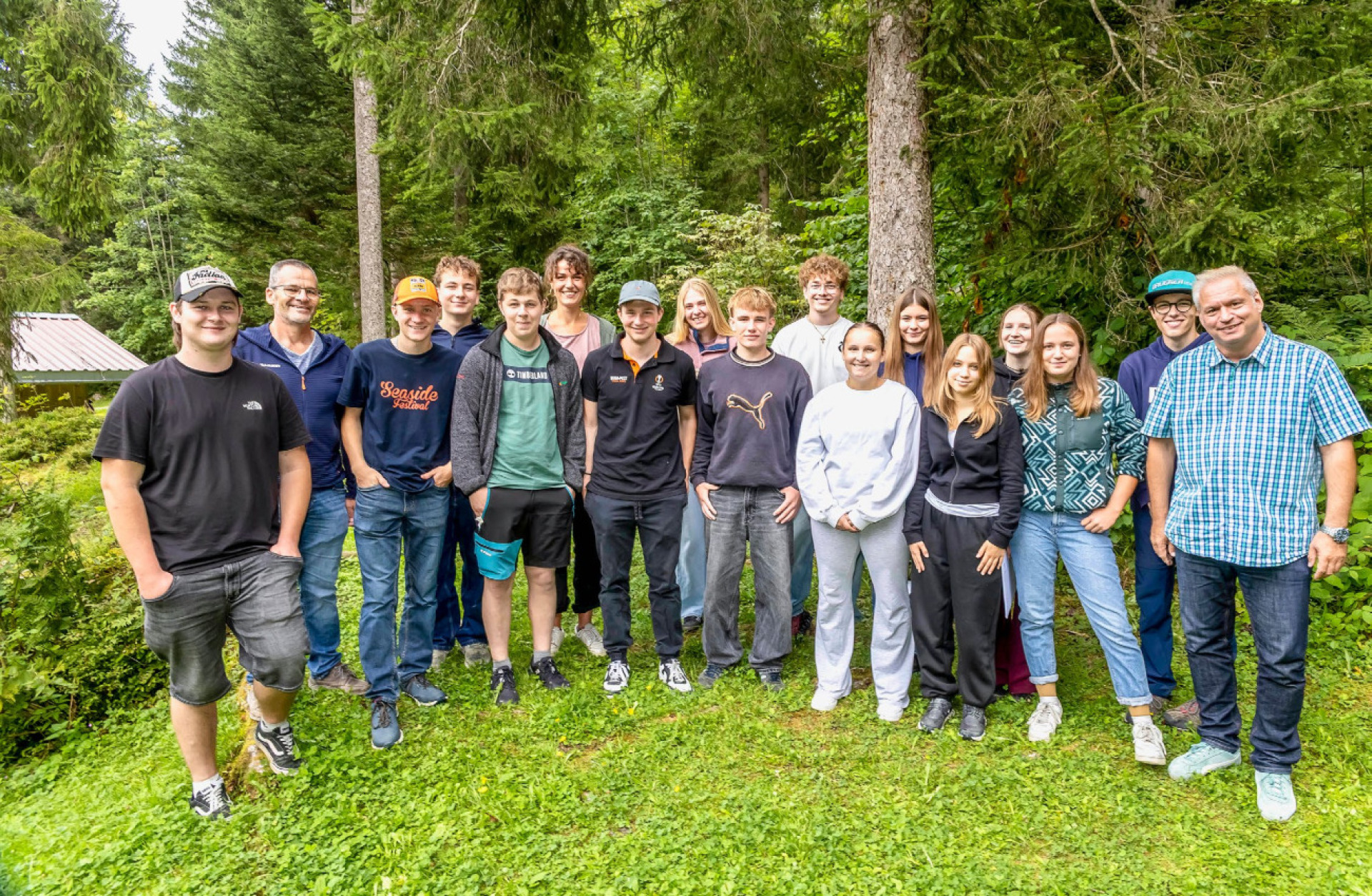 Mit Paintball und Grillfest ins Erwachsenenleben - Das Bild wird blockiert. – Möglicherweise durch einen aktiven Adblocker.