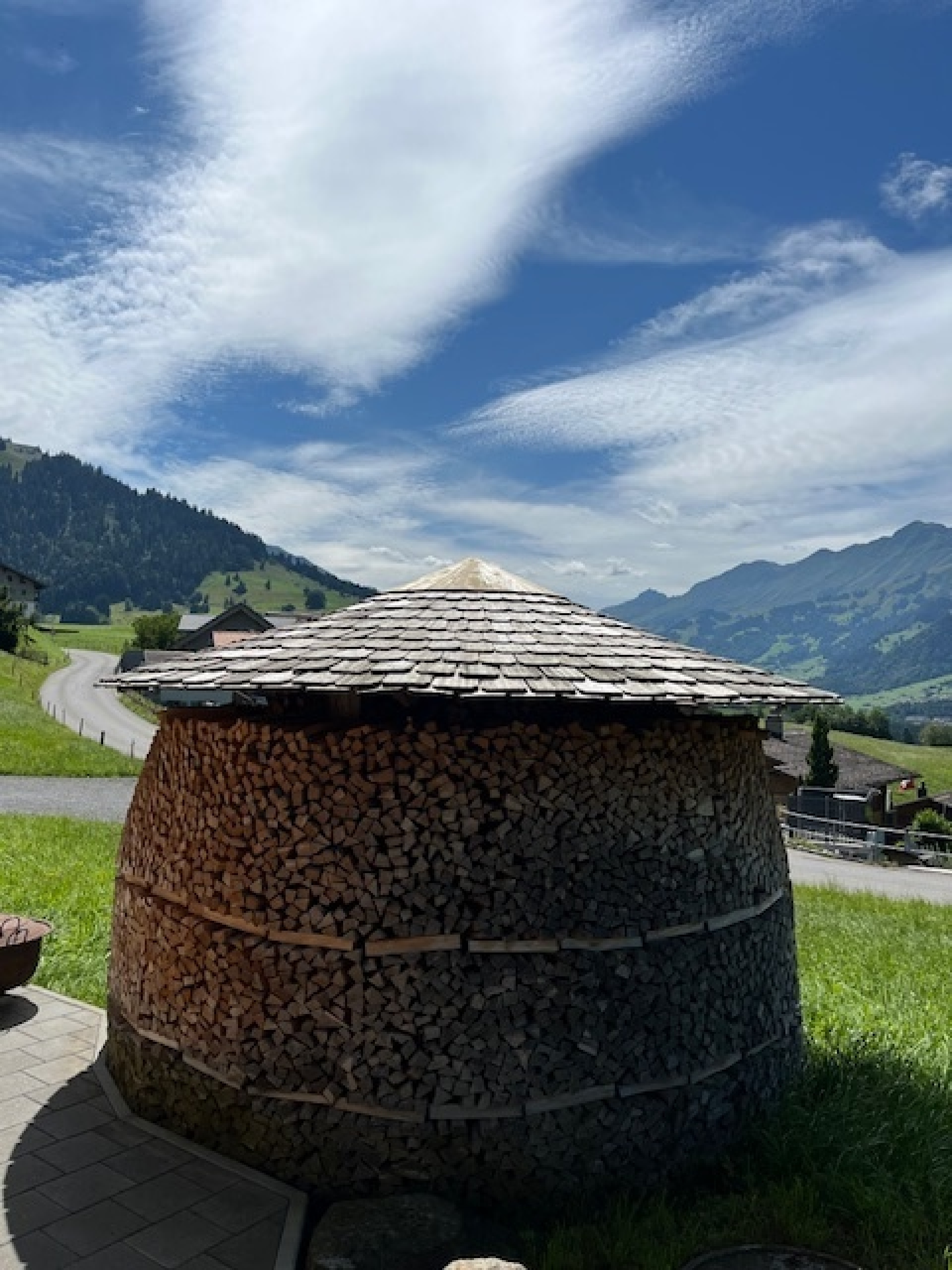 Wolkenspiel im Kandertal - Bild: Vreni Sieber-Zurbrügg - Das Bild wird blockiert. – Möglicherweise durch einen aktiven Adblocker.