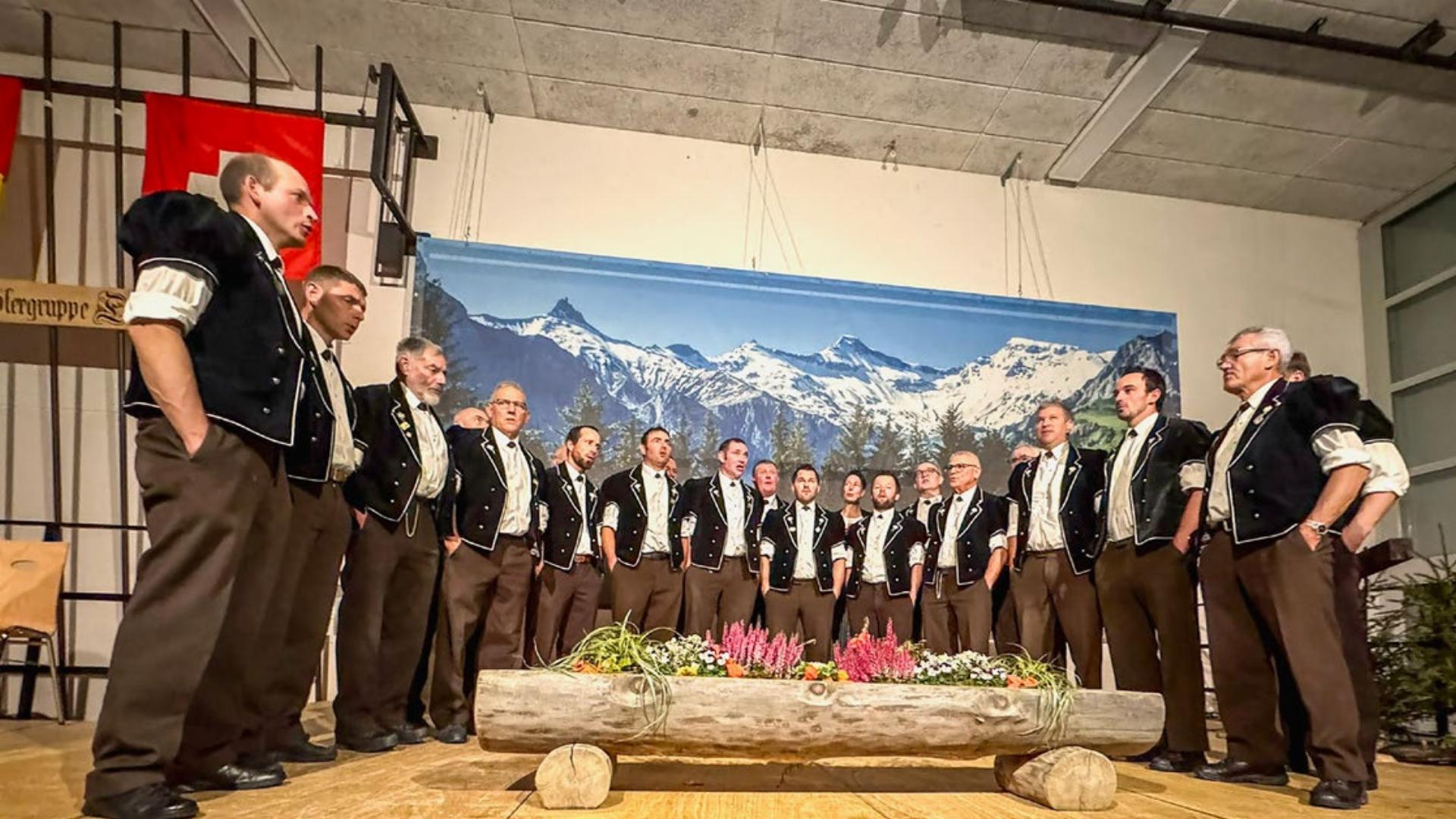 Von viel Applaus getragen - Das Bild wird blockiert. – Möglicherweise durch einen aktiven Adblocker.