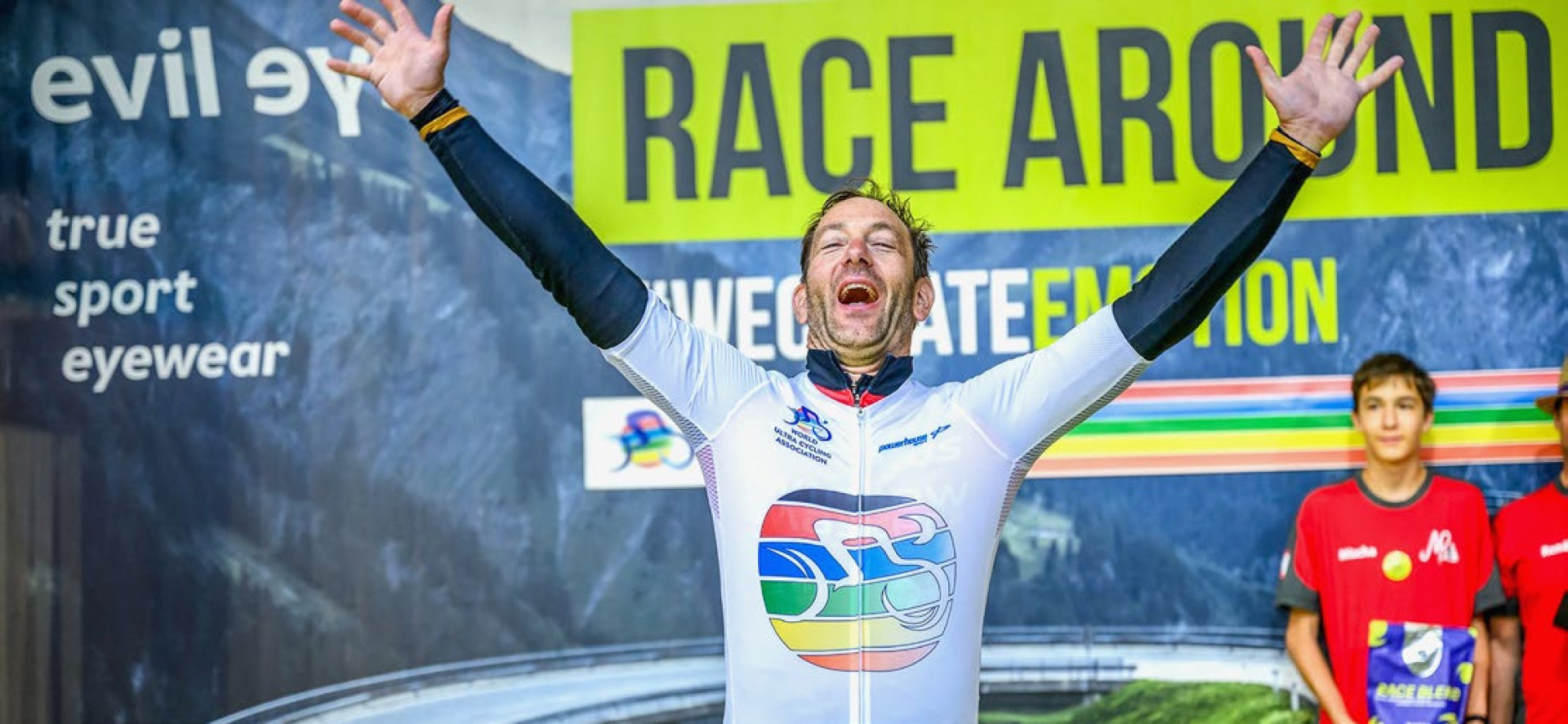 Marco Rieder aus Frutigen ist Weltmeister im Ultracycling - Das Bild wird blockiert. – Möglicherweise durch einen aktiven Adblocker.