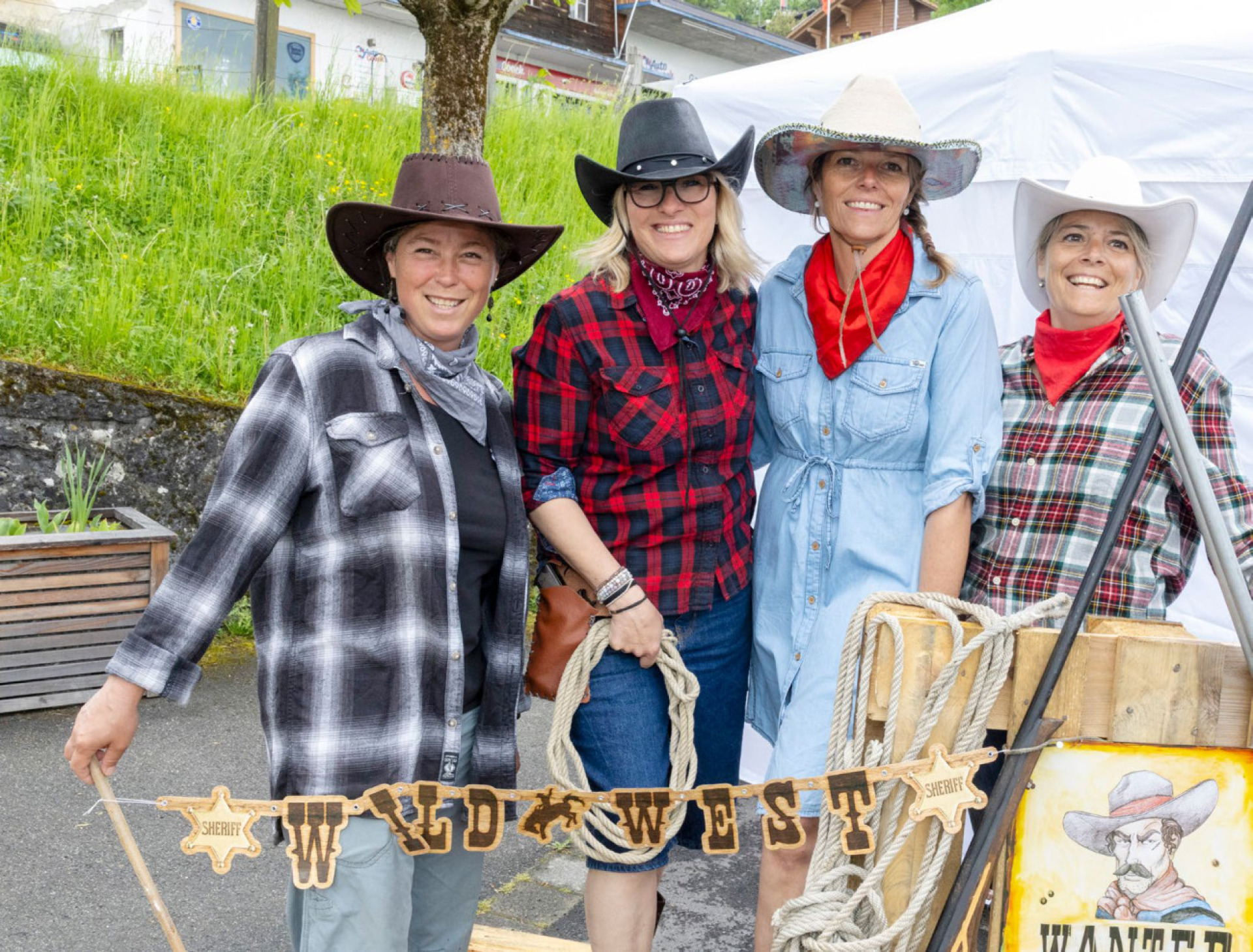 Märit unter dem Motto «Wild Wild West» in Krattigen