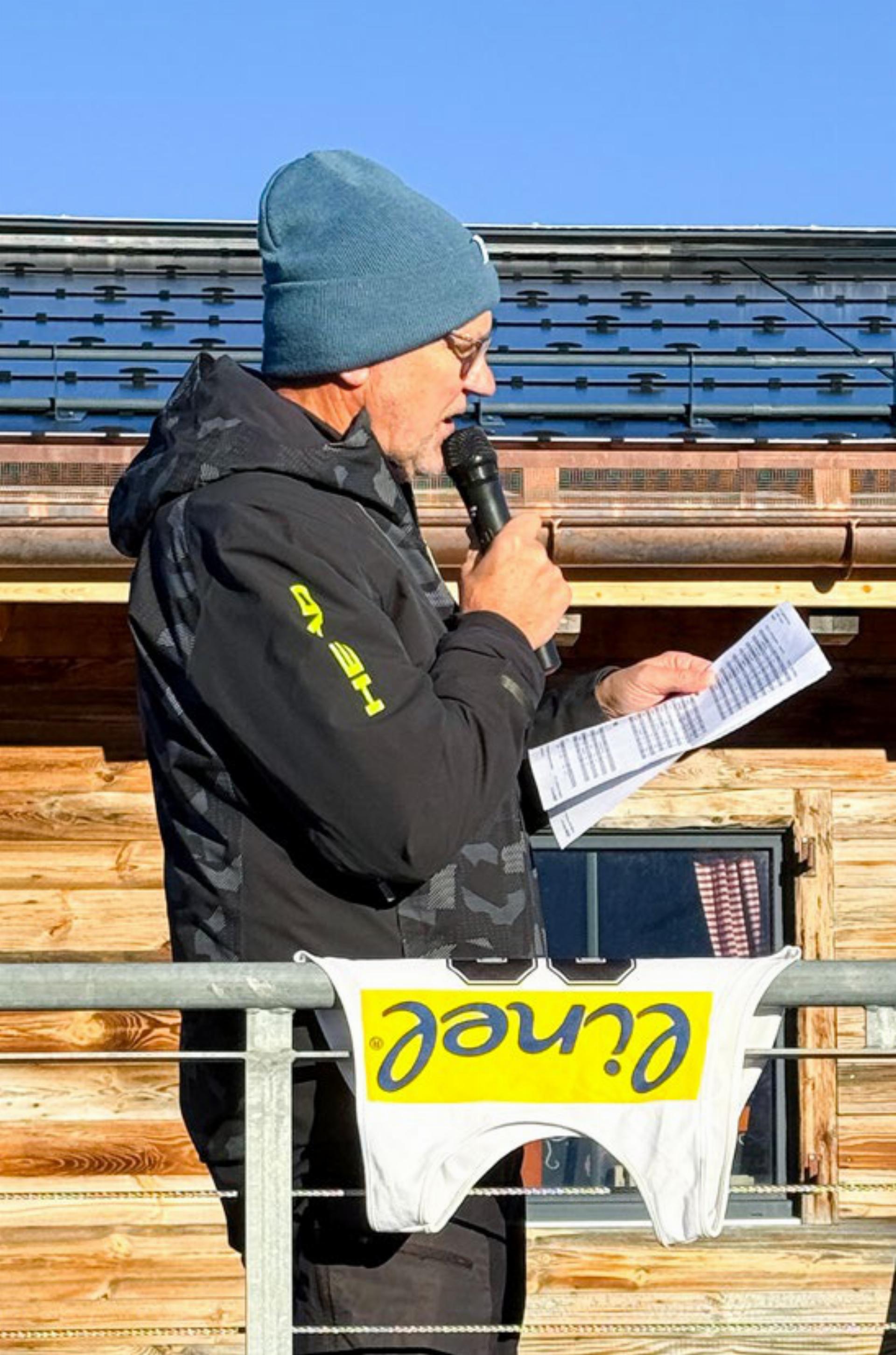 Trainingsrennen auf pickelharter Piste