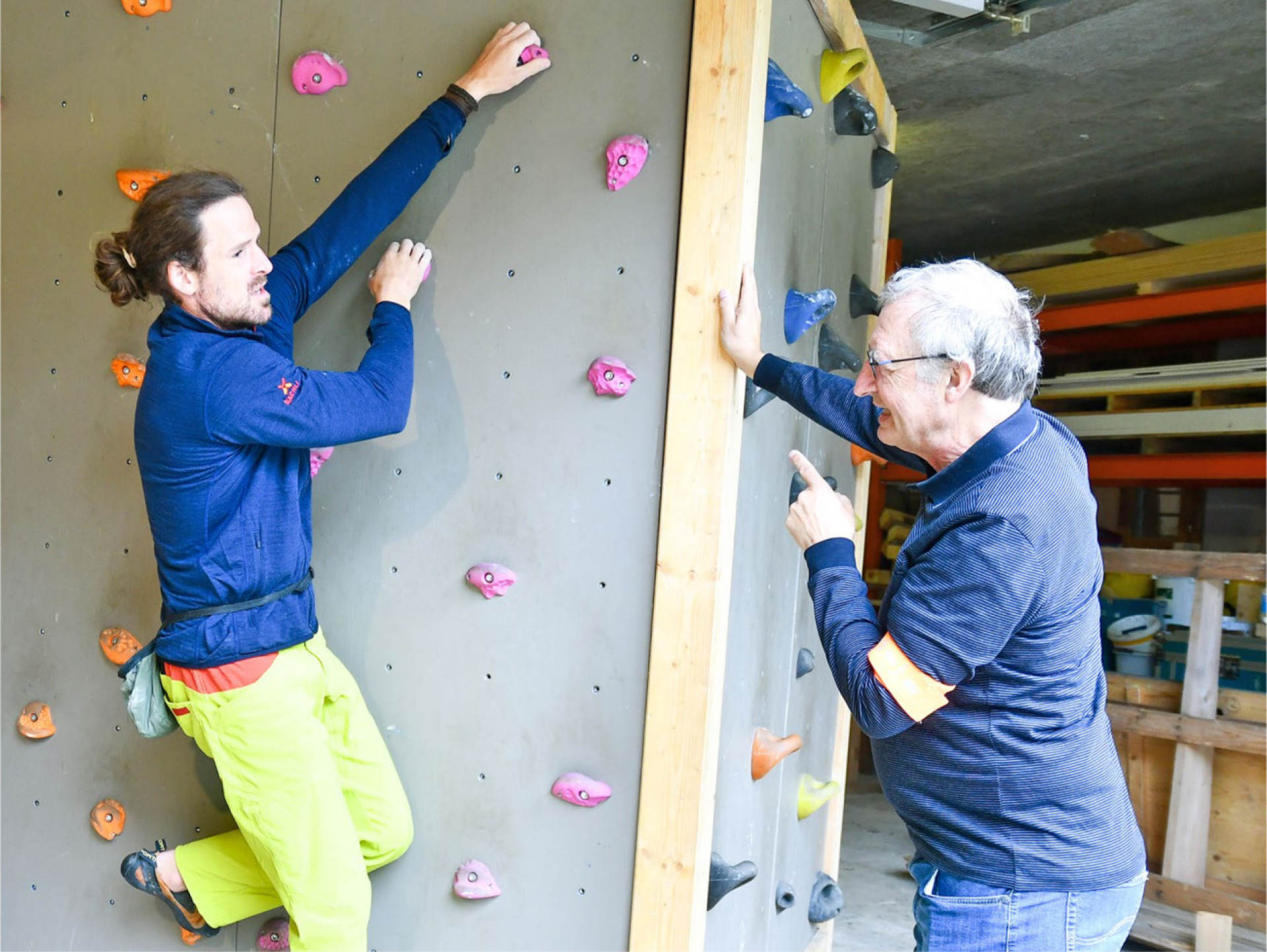 Ohne Augenlicht an der Boulderwand