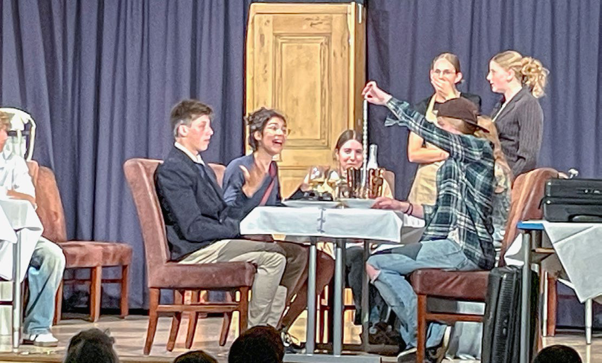 Die Oberstufe erobert die Theaterbühne