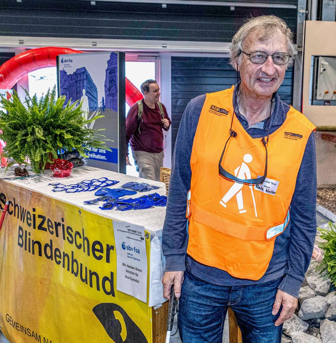 Reto Koller aus Adelboden erklärte den Sehenden die Welt der Blinden. Reto Koller aus Adelboden erklärte den Sehenden die Welt der Blinden.