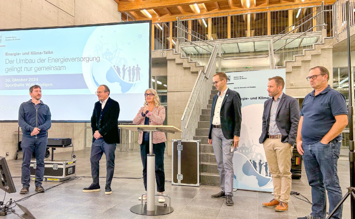 Die Diskussionsrunde in Frutigen (v. l.): Christoph Bucher, Christian Glauser, Sonja Hasler, Peter Esslinger, Philipp Stucki und Thomas Gyseler ALLE BILDER: HANS RUDOLF SCHNEIDER