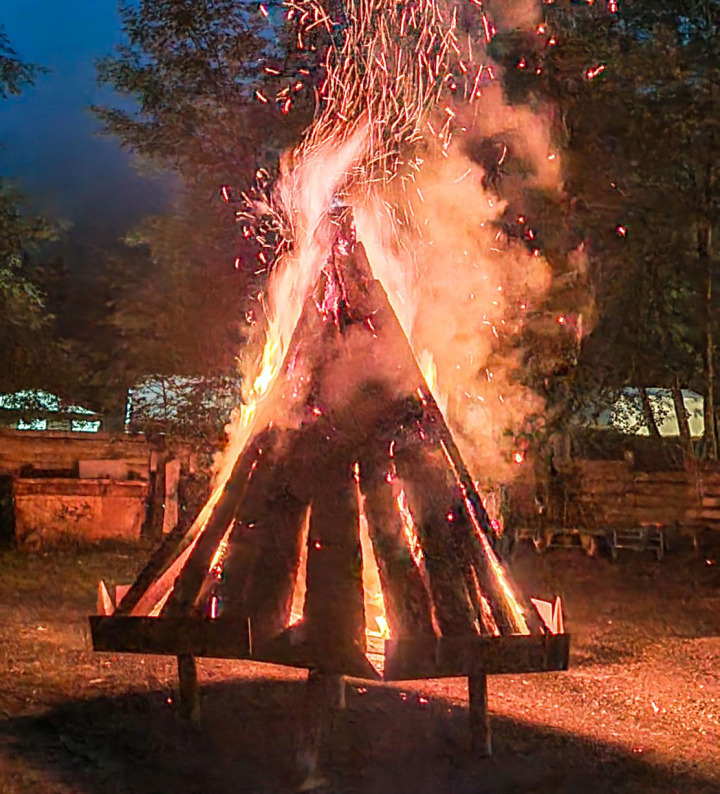 1.-August-Feuer in Kanderstag BILD: FRITZ JOST