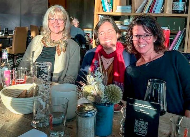 Zu Besuch in Hannover (v.l.): Anne Speiser, Edith Siegenthaler und Katharina Baumann. BILD: ZVG