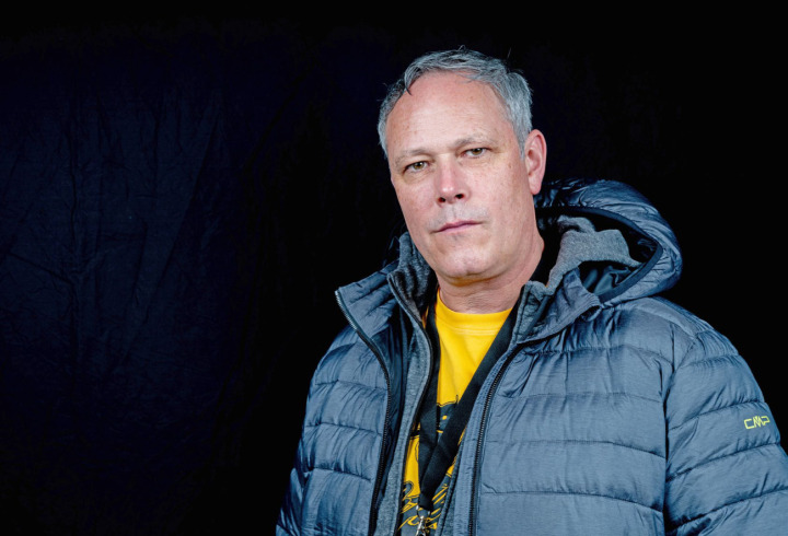 Patrick Balmer sieht sich selbst lieber hinter als vor der Kamera. BILD: ROLAND WUIGGI