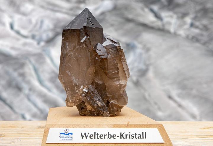 Der diesjährige Welterbe-Kristall geht an die Stiftung für Blatten und das Kulturgut des Lötschentals.