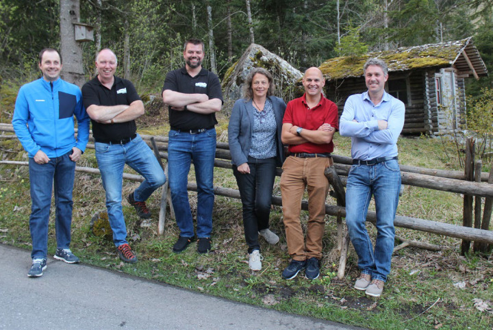 Der Vorstand (v.l.): Philipp Rubin, Mathias Trachsel, Präsident Beni Ryter, Barbara Geissbühler, Martin Mägert und Patrick Balmer (es fehlen Bernhard Bettschen und Stefan Kälin) BILD: MICHAEL MAURER