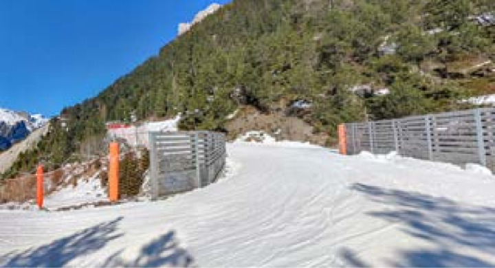 Die Skibrücke (hier noch ohne Barriere). BILD: ZVG