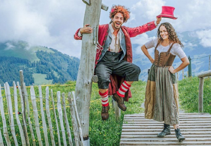 Am Festwochenende dreht sich auf dem Sillerenbühl alles um die berühmteste Adelbodnerin und ihre Freunde: das Vogellisi (rechts) mit Tuck. BILD: BERGBAHNEN ADELBODEN-LENK AG