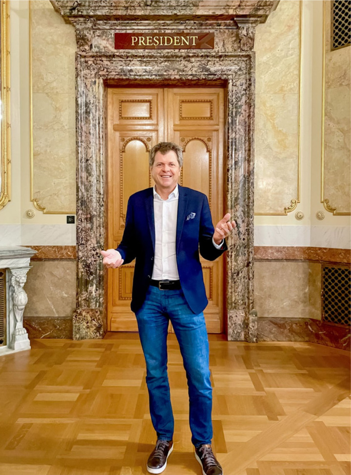 glp-Präsident Jürg Grossen in der Wandelhalle des Bundeshauses BILD: MARK POLLMEIER