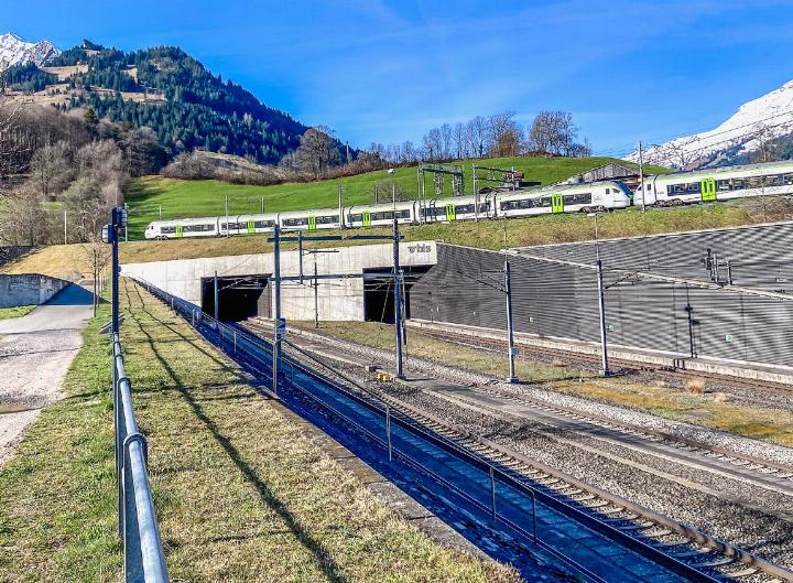 Nordportal des Lötschberg-Basistunnels in Frutigen: Nächste Woche wird hier eine grosse Einsatzübung durchgeführt. BILD: HANS RUDOLF SCHNEIDER
