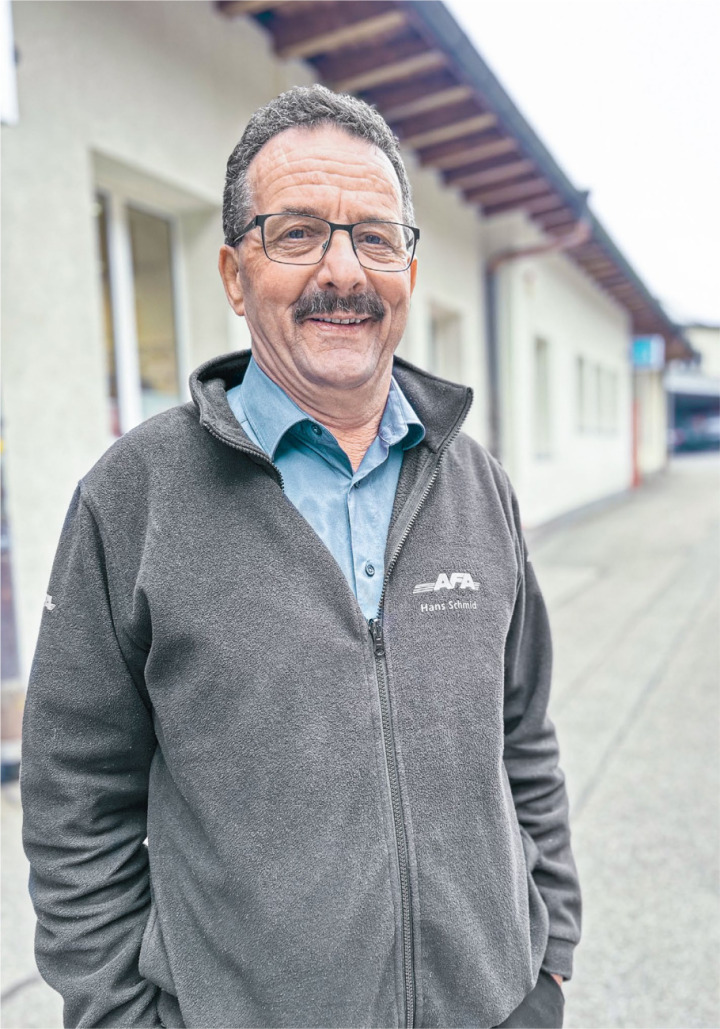 Freude an der politischen Arbeit ist wichtig und ein breiter Rücken nützlich, sagt Hans Schmid, abtretender Ratspräsident von Frutigen. BILD: HSF