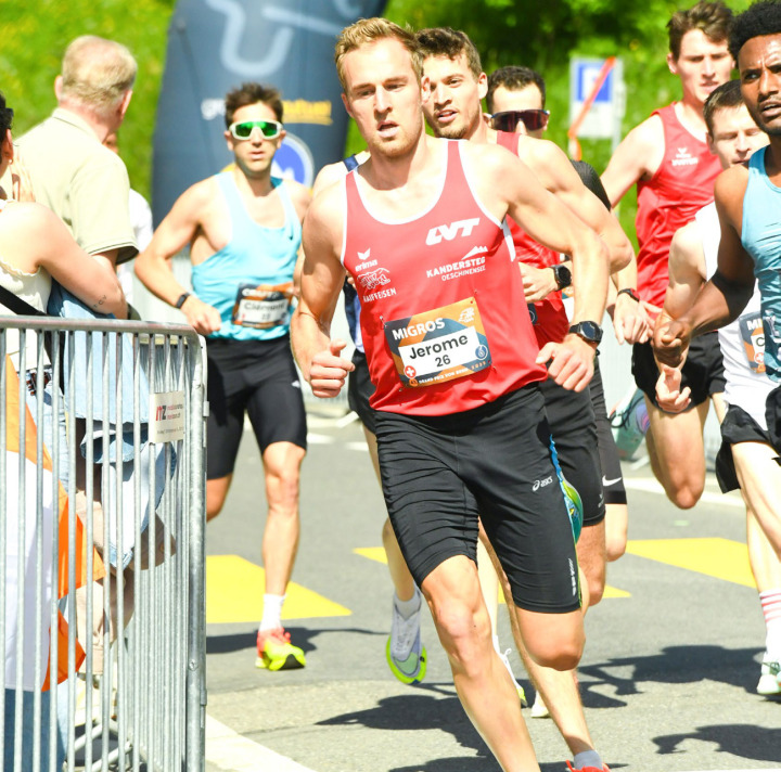 Ganz vorne mit dabei: Jerome Furer beim Grand Prix von Bern. BILD: ZVG