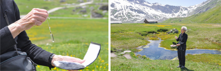 Das Pendel schlägt aus. Auf einer Skala soll sich dadurch die Kraftqualität des Ortes ablesen lassen. Bild rechts: Andrea Fischbacher testet die Energie beim sogenannten «Härdöpfelbrune». ALLE BILDER: YVONNE BADLININI