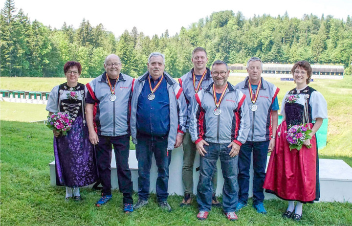 Die erfolgreiche Gruppe «Habicht» mit (v. l.) Hanspeter von Känel, Fritz Graf, Dominik Eggen, Jean Pierre Buchs und Samuel Oswald. BILD: ZVG