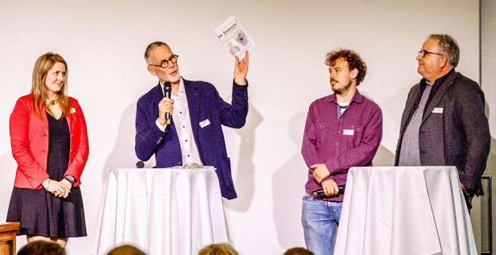 Dr. Anna Jobin, Richard Müller, Oliver Grunder und Manuel Honegger (von links) beim Podiumsgespräch BILD: LEO GLASER