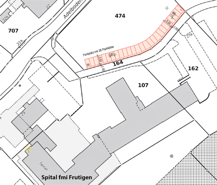 Rot markiert die 26 geplanten neuen Parkplätze PLAN: ZVG